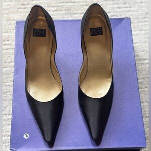 Anne Klein Vintage Black Satin Heels Size 7